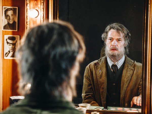 Охота на певицу (2)