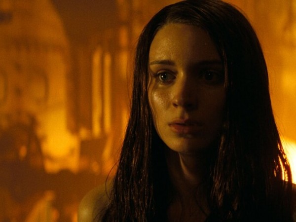 Кошмар на улице Вязов (4)