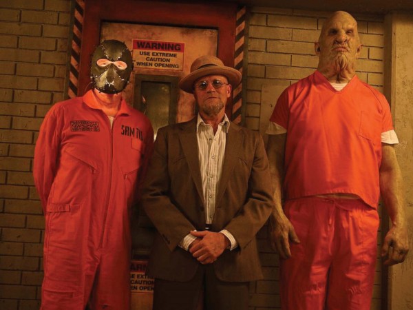 Тюрьма суперзлодеев (3)