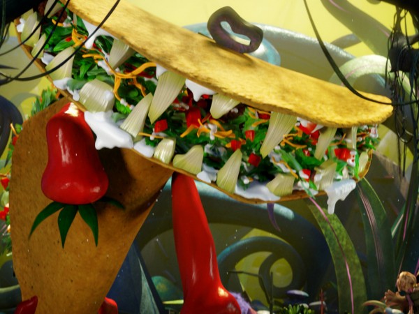 Облачно, возможны осадки в виде фрикаделек 2: Месть ГМО (2)