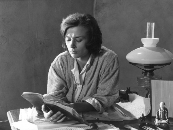 Сквозь тёмное стекло (3)