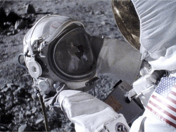 Аполлон 18 (5)