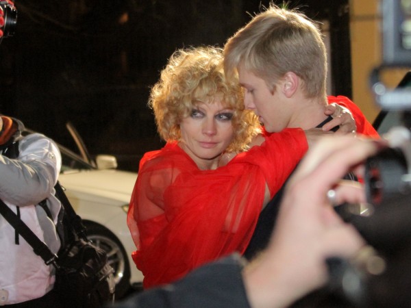 Прощание (2)