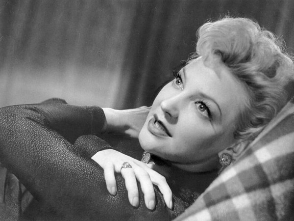 Неповторимая весна (3)