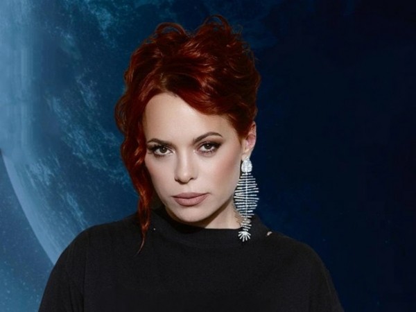 Дженни Дол шоу