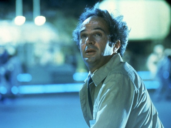 Близкие контакты третьей степени (3)