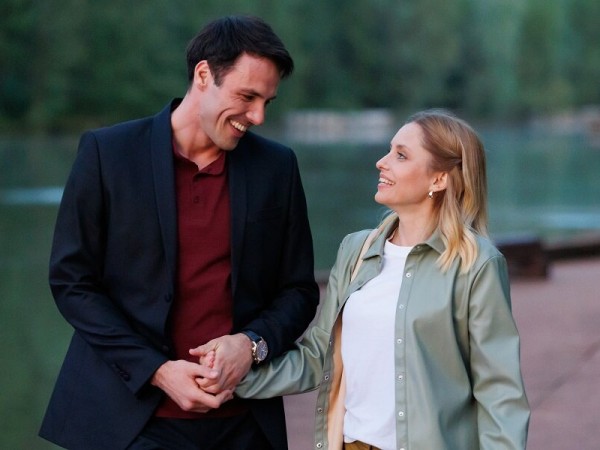 Блондинка и брюнетка (3)