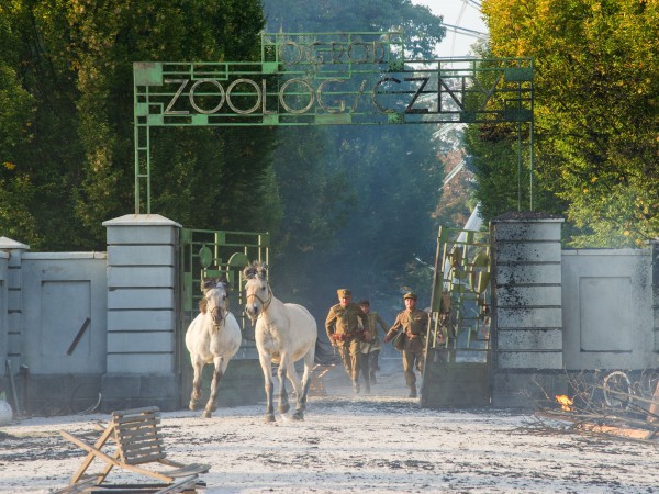 Жена смотрителя зоопарка (4)