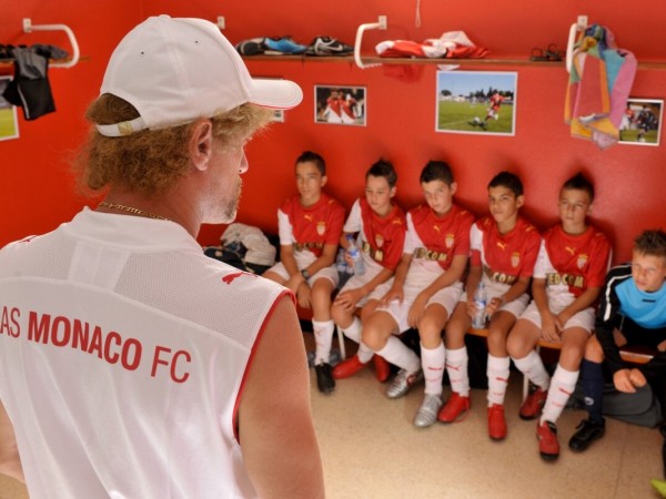 Семейка с приветом: Миллионы по ветру (3)