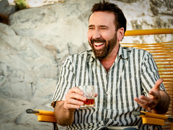 Невыносимая тяжесть огромного таланта (4)