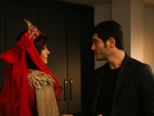 Любовь не понимает слов (5)