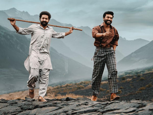 RRR: Рядом ревёт революция