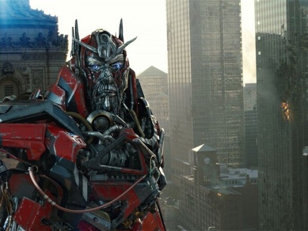 Трансформерлер: айдың қараңғы беті (4)