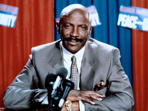 Хороший человек в Африке (5)