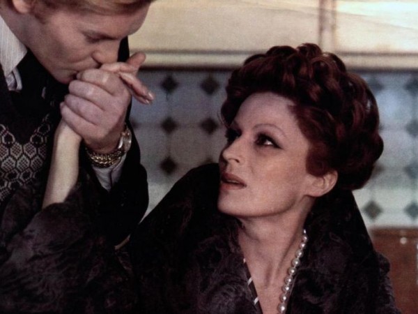 Семейный портрет в интерьере