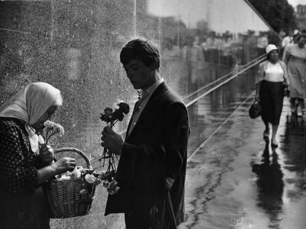 Два билета на дневной сеанс (3)