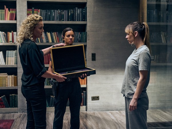 Моя жена — киллер (6)