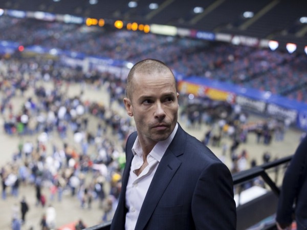 Голодный кролик атакует (2)