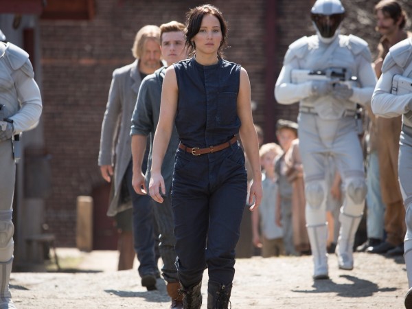 Голодные игры: И вспыхнет пламя (2)