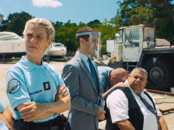 Закрытое море: Год акулы (5)