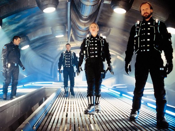 Затерянные в космосе (3)