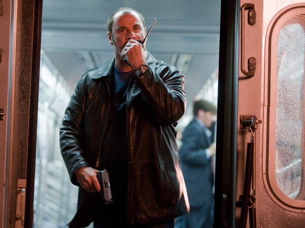 Опасные пассажиры поезда 123 (3)