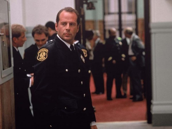 На расстоянии удара