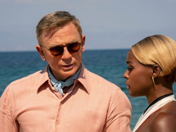 Достать ножи: Стеклянная луковица