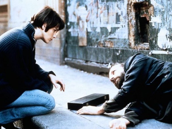 Три цвета: Синий (2)