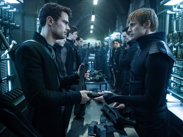 Другой мир: Войны крови (4)