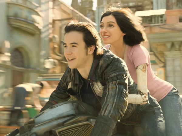 Алита: Боевой ангел (2)