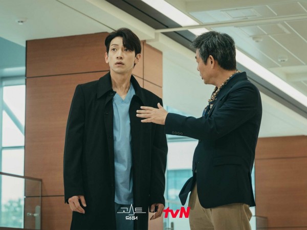 Призрачный доктор (3)