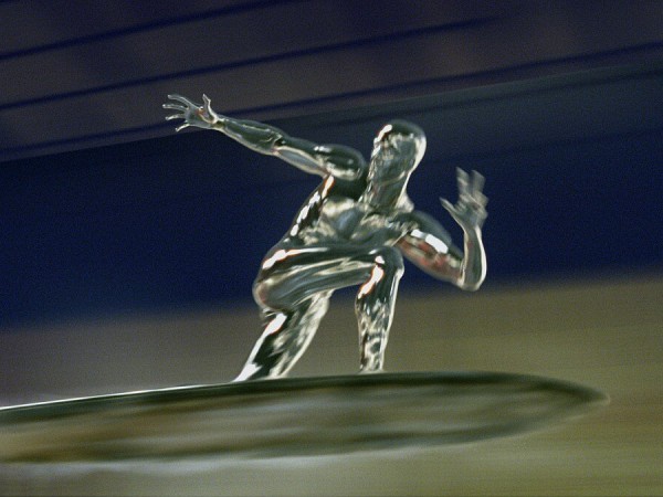 Фантастическая четверка: Вторжение Серебряного серфера (3)