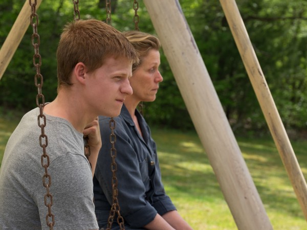 Три билборда на границе Эббинга, Миссури (5)