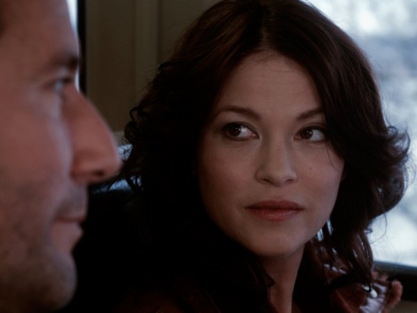 Девушка в поезде (2)