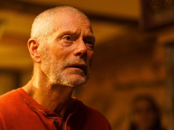 Не дыши: Начало