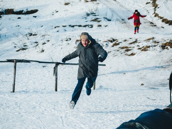 Трое в лифте, не считая собаки (2)