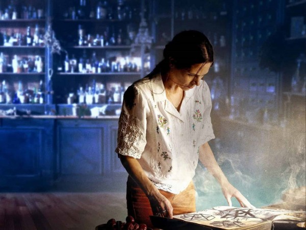 Санктуарий: История ведьмы