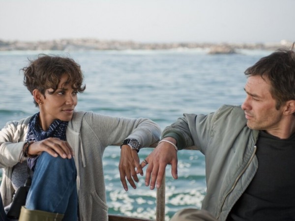 Заклинательница акул (4)