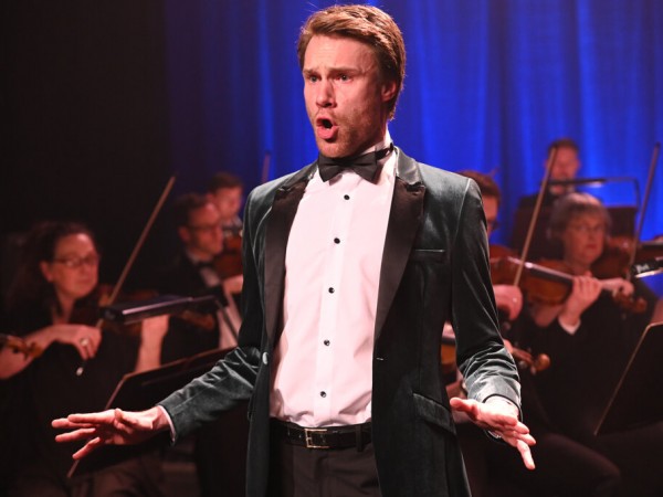 Певица на всю голову (5)