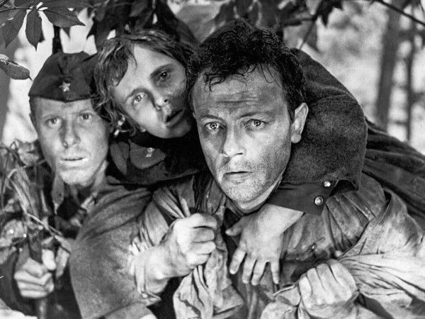 Живые и мертвые (4)