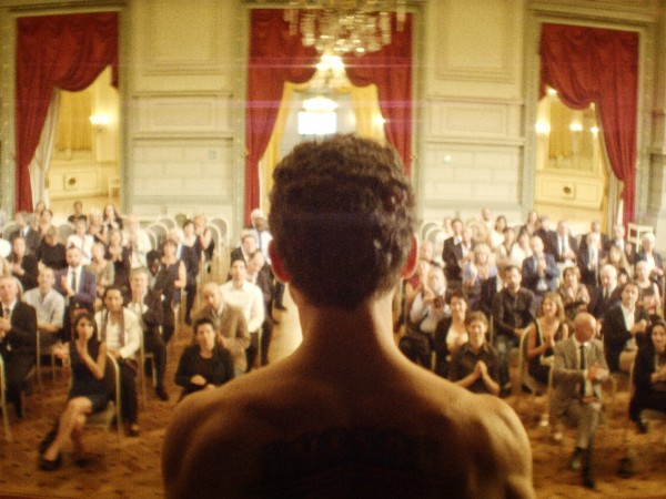 Человек, который продал свою кожу (5)