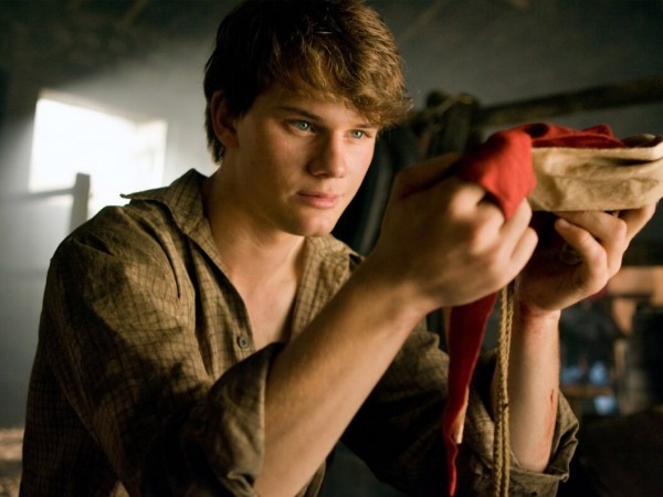 Боевой конь (2)