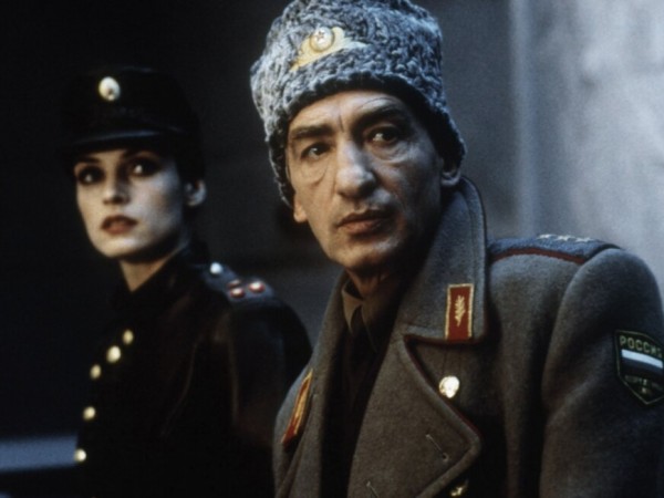 Джеймс Бонд-агент 007: Золотой глаз (2)