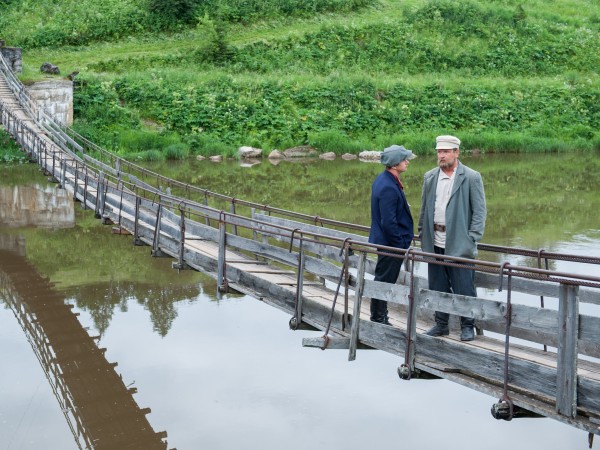 Два берега (4)