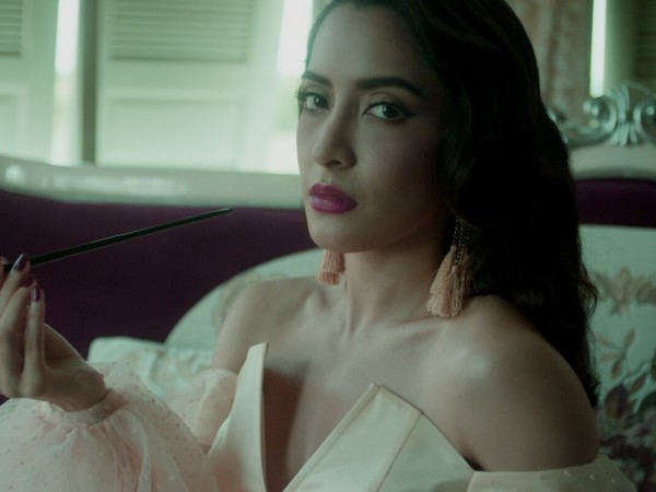 Проклятие. Дом с прислугой (6)