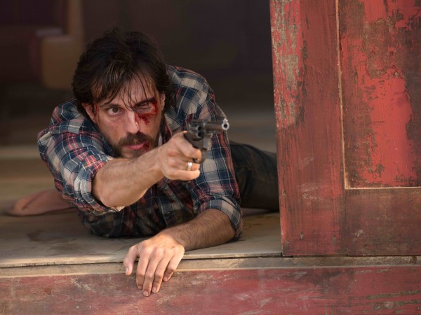 Техасская резня бензопилой: Кожаное Лицо (5)