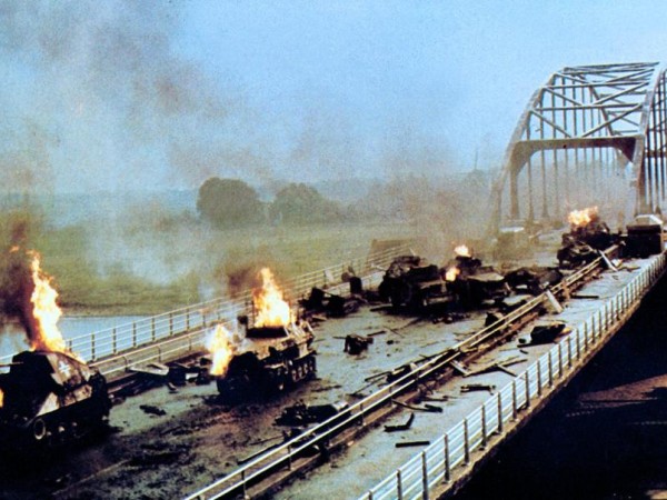 Мост слишком далеко (3)