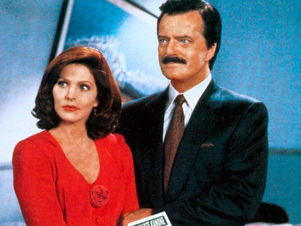 Голый пистолет 2 1/2: Запах страха (5)