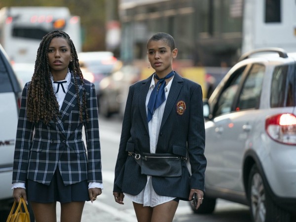 Сплетница (5)